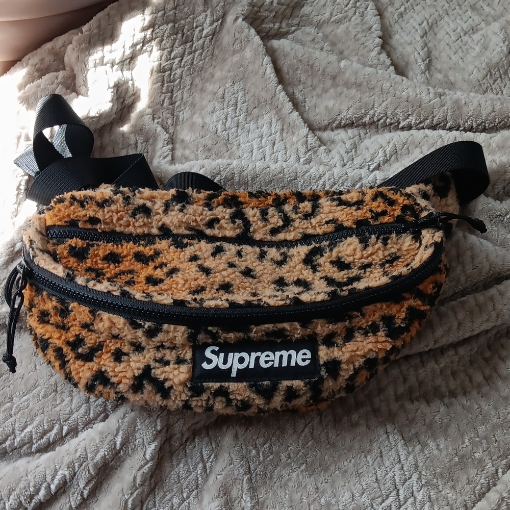 SUPREME faux fur furry leopard cheetah print fanny pack BELT BAG